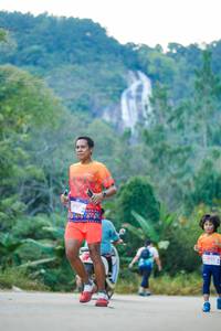 BIB: 4127
                            <button type="button" onclick="openModal(18881448)" class="btn btn-primary btn-sm float-right btn-popup" data-toggle="modal" data-target=".modal-high-quality">
                        <i class="fas fa-shopping-cart"></i> Add to Cart
                    </button>
                                            <button type="button" onclick="isThisMe(18881448, true)" class="btn btn-success btn-sm float-right btn-popup btn-isme hidden" data-toggle="tooltip" data-placement="bottom" title="นี่คือรูปของคุณใช่ไหม คลิกที่นี่เพื่อเอาเข้าอัลบั้ม">
                        <i class="fas fa-plus"></i> Add to album
                    </button>
                    <button type="button" onclick="isThisMe(18881448, false)" class="btn btn-warning btn-sm float-right btn-popup btn-isnotme hidden">
                        <i class="fas fa-ban"></i> Remove from album
                    </button>